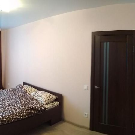 Comfortable Apartments Rivne Bagian luar foto